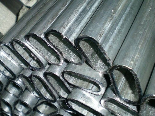 鍍鋅橢圓鋼管.jpg